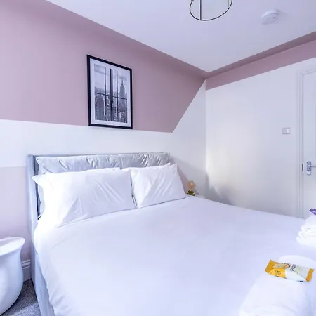 Apartman Modern Breakfast At Tiffany's With Free Parking By Prescott