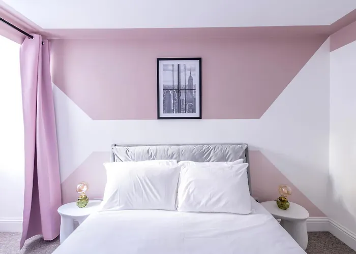 Luxury Breakfast At Tiffany's With Free Parking By Prescott