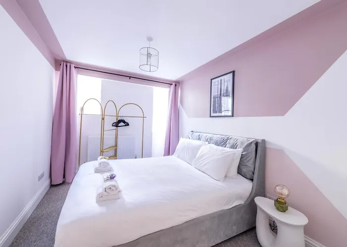 Lägenhet Luxury Breakfast At Tiffany's With Free Parking By Prescott *