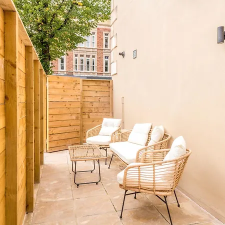 Luxury Breakfast At Tiffany's With Free Parking By Prescott * Bristol