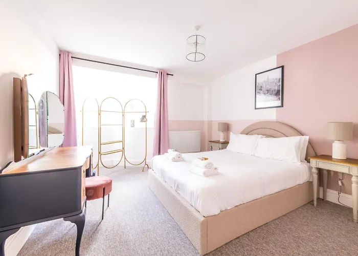 Apartmán Luxury Breakfast At Tiffany's With Free Parking By Prescott